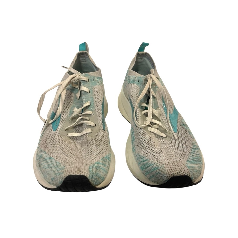 Women’s BROOKS Levitate 4 Sneakers Shoes - Picture 4 of 6